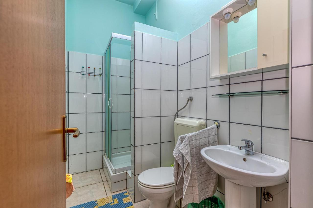 Apartments Bastovanovic Ровінь Екстер'єр фото